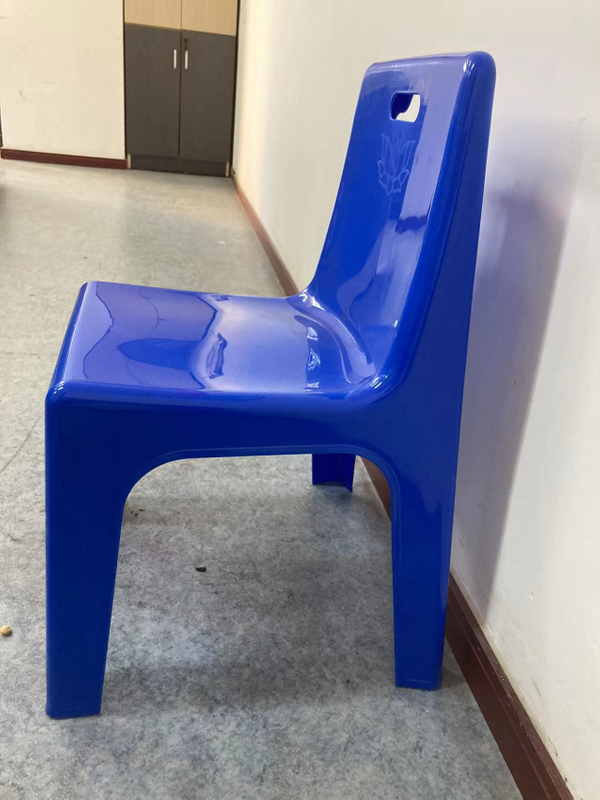 Tables de chaises bon marché en plastique et machine de moulage par injection